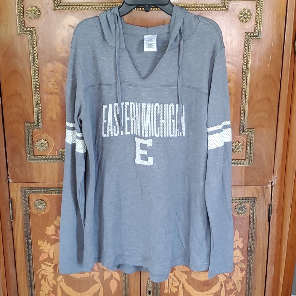 0506 Eastern Michigan Hooded Long Sleeve Top